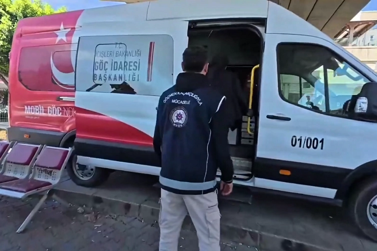 723 düzensiz göçmen yakalandı 