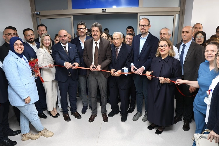 BUÜ Hastanesi’nin Göğüs Hastalıkları Polikliniği yenilendi 