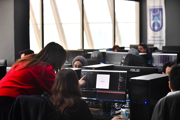 Akademi Ankara eğitimleri tam gaz 