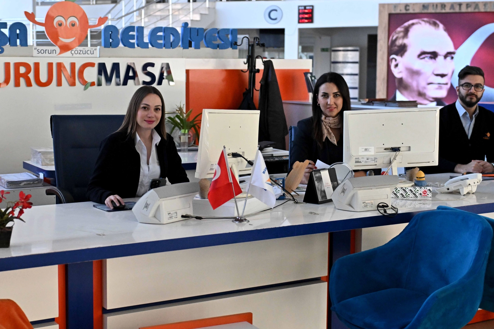 Her 2 dakikada bir telefon, 21 bin çağrı 