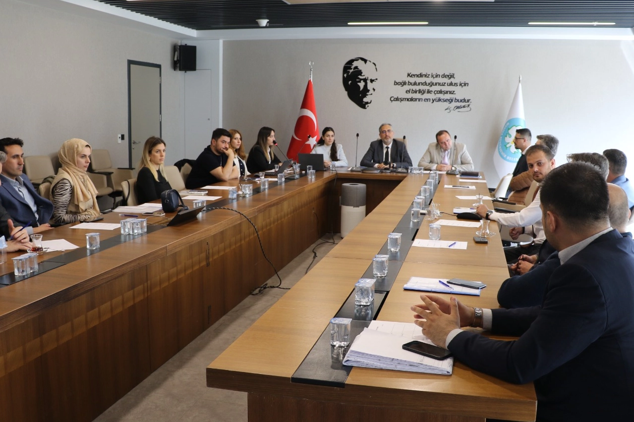 Manisa'da ilçe belediyelerine enerji eğitimi 