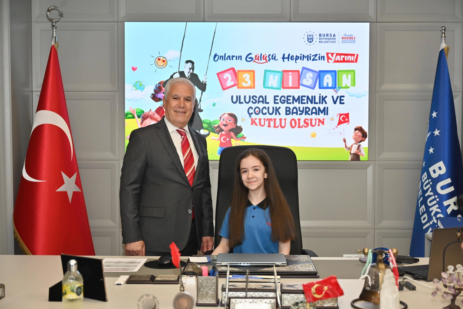 Başkan Mustafa Bozbey, koltuğunu geleceğin başkanlarına devretti 