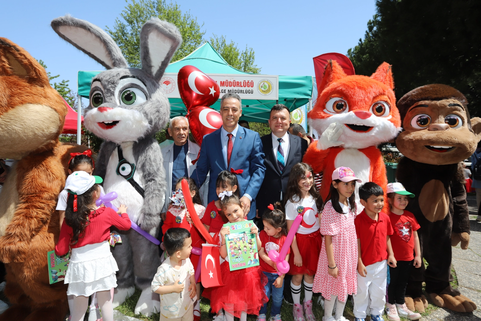 Çocuklara orman sevgisini 'Momo' aşıladı 