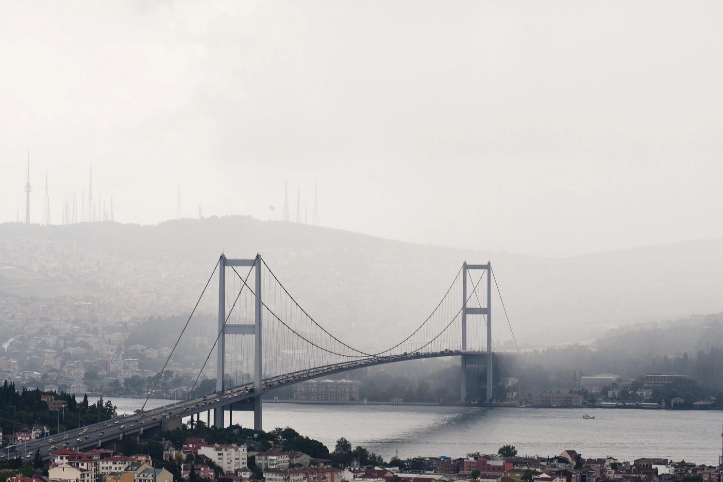 Meteoroloji'den kuvvetli yağış uyarısı! Sıcaklıklar düşüyor! 