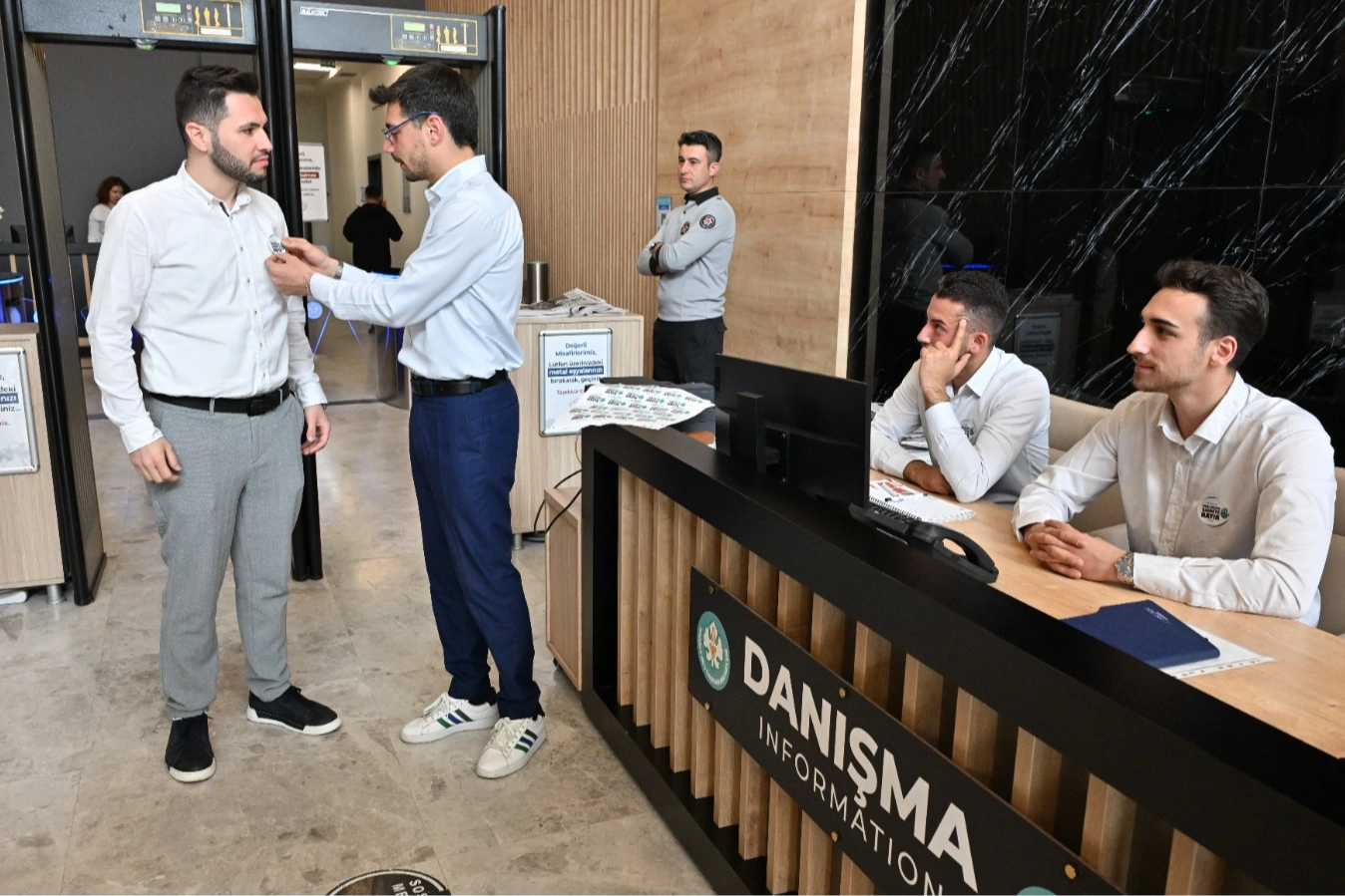 Başkan Zeyrek: Şiddetin değil minnetin konuşulduğu Türkiye istiyoruz 