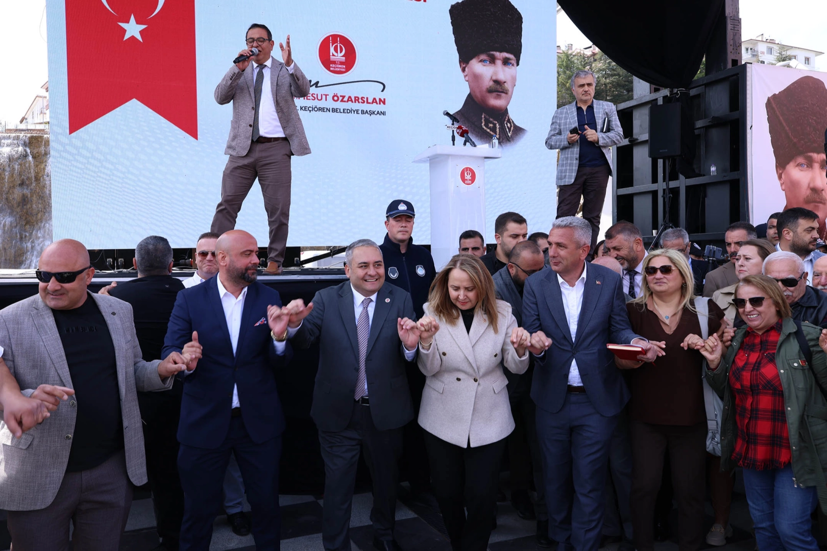 Ankara Keçiören'de işçilerine zam müjdesi 