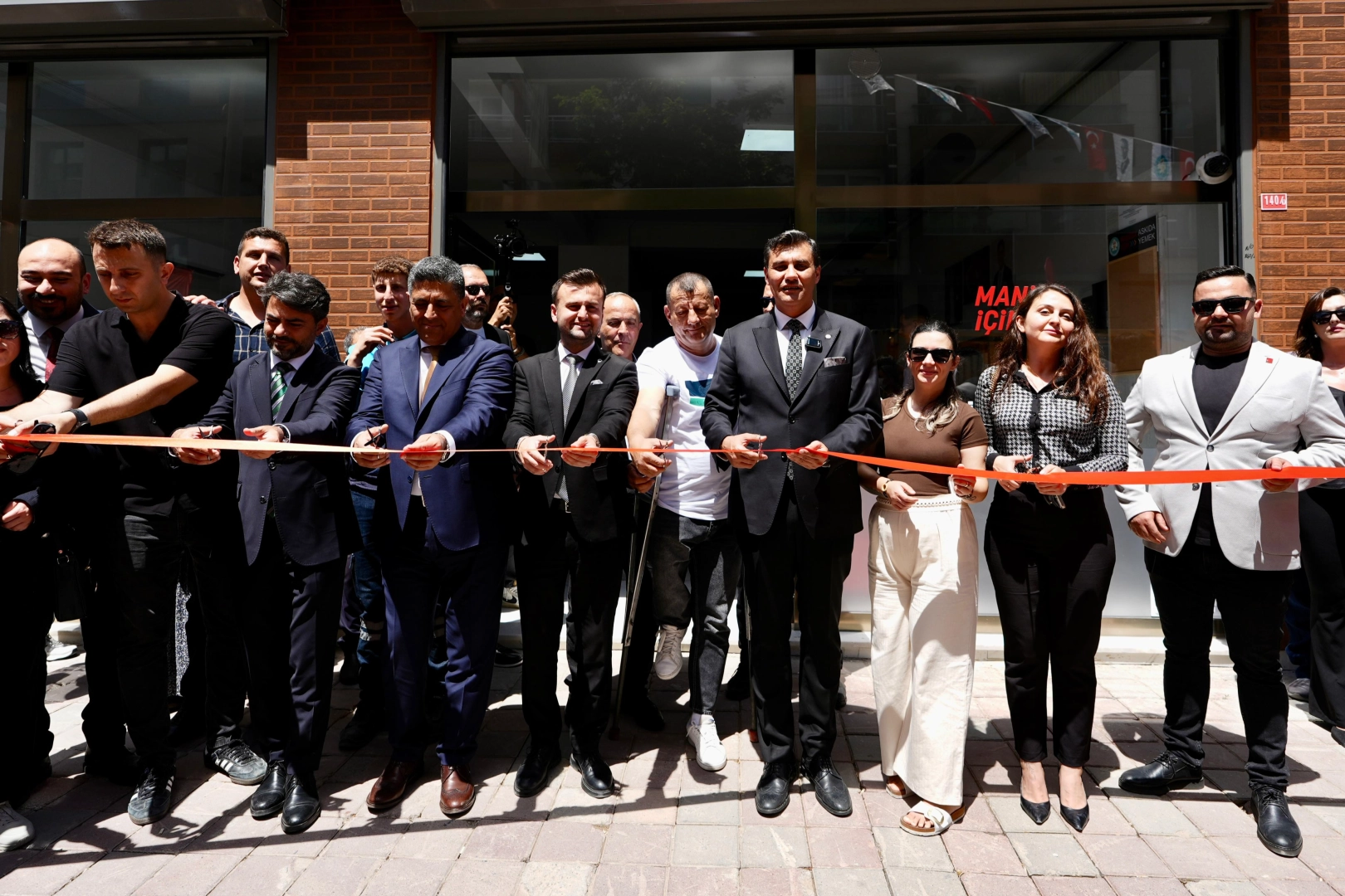 Manisa Büyükşehir’in 5. Kent Lokantası Muradiye’de açıldı 