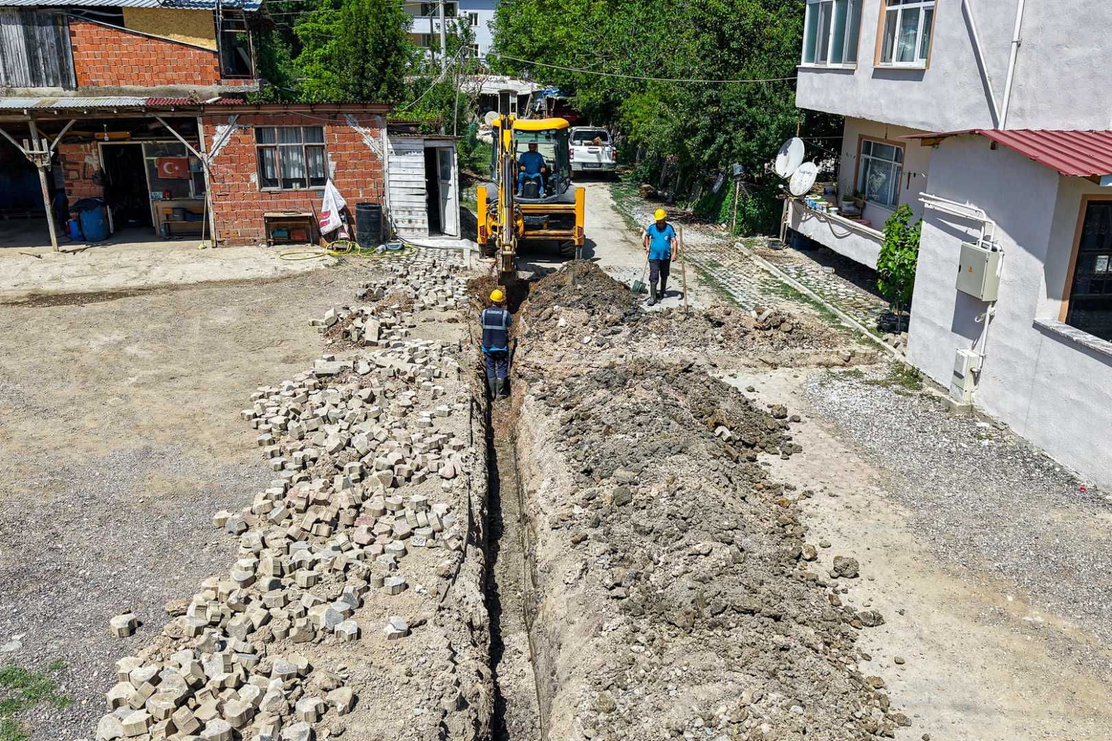 Sakarya Mekece'de 2 bin metrelik içme suyu hattı yenileniyor 