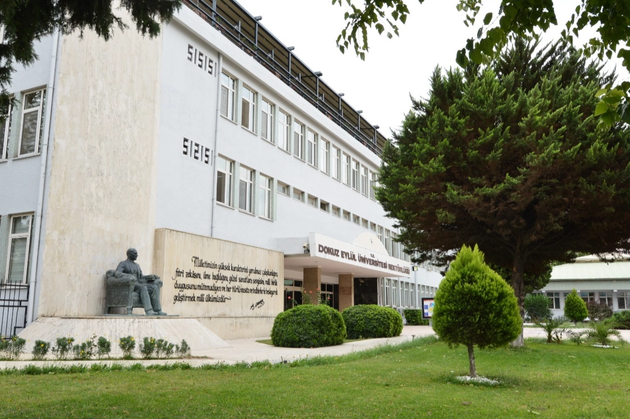 DEÜ’den lisansüstü tanıtım atağı 