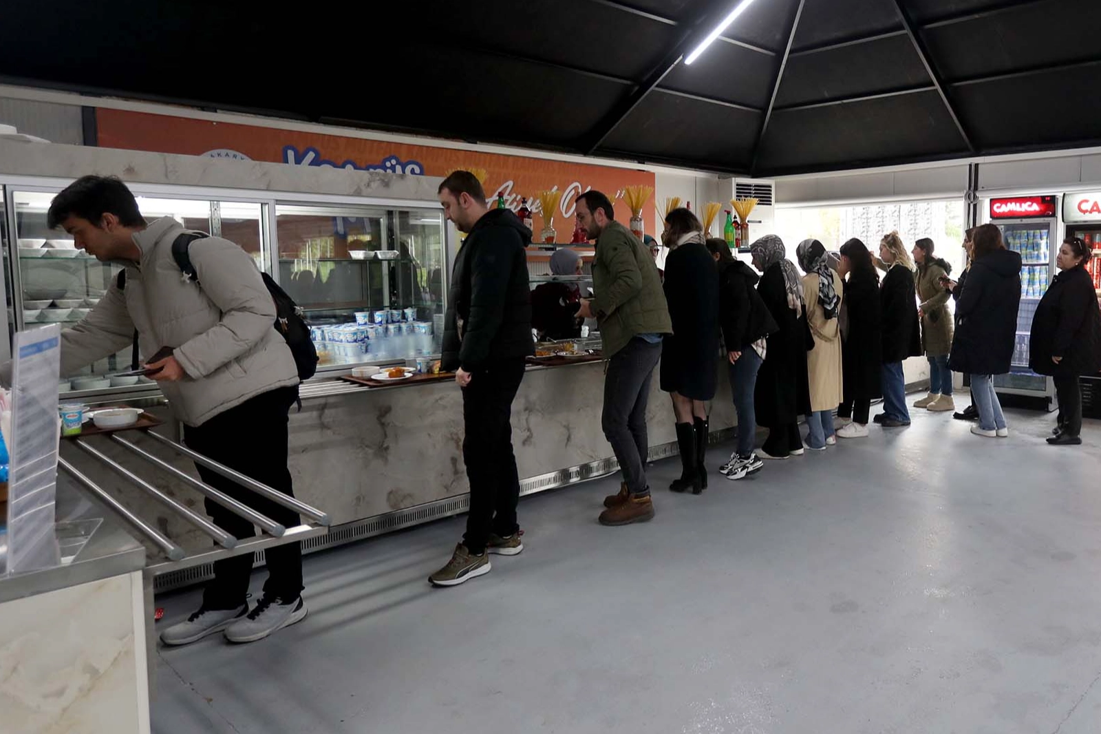 Sakarya Büyükşehir Kampüs Mutfak öğrencilerin ilk adresi oldu 