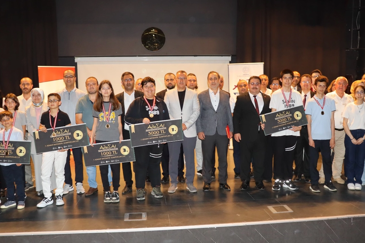 7. Adamat Matematik Olimpiyatları ödül töreni düzenlendi 