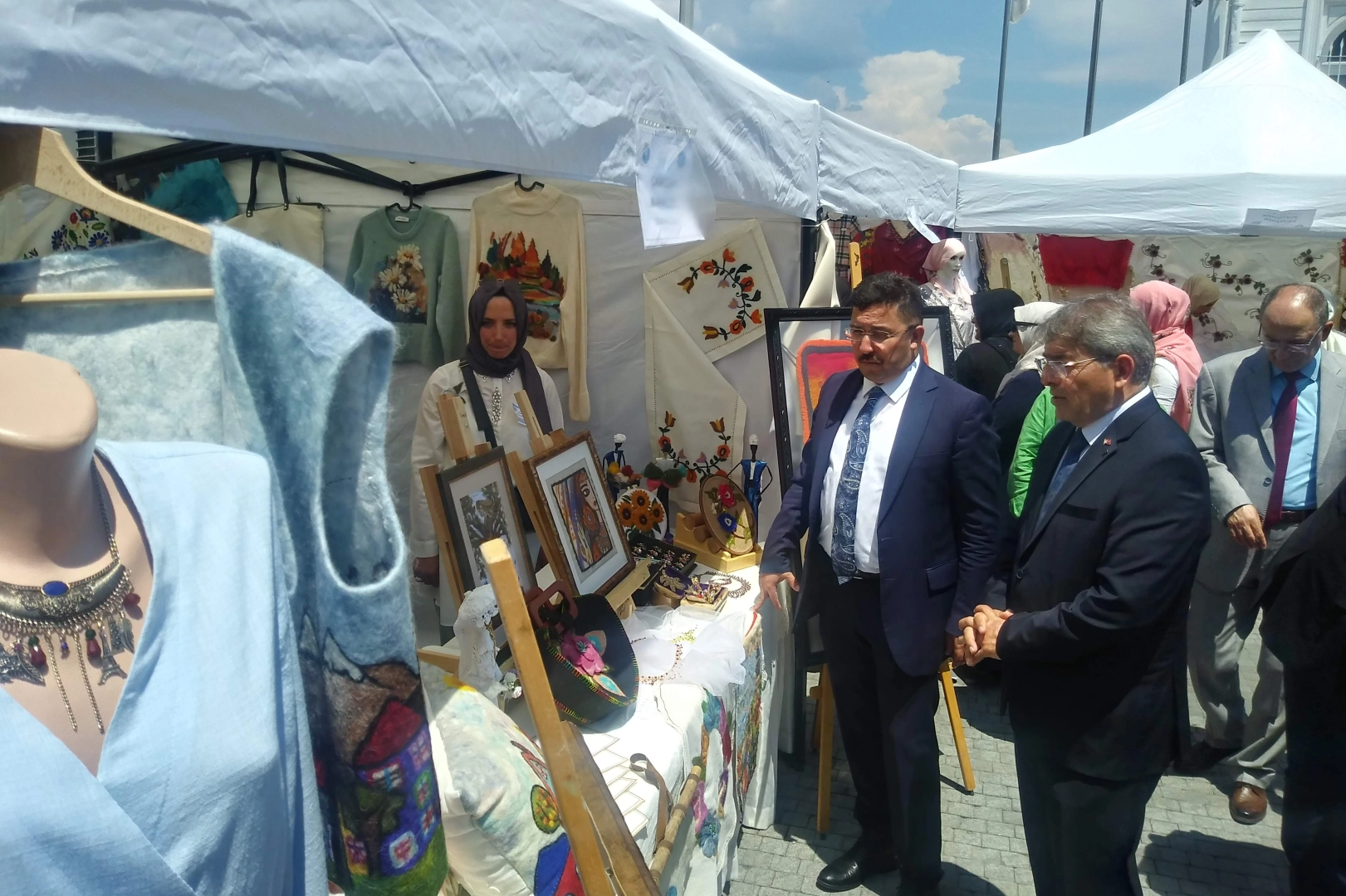 Mudanya HEM'in yıl sonu sergisi göz doldurdu 