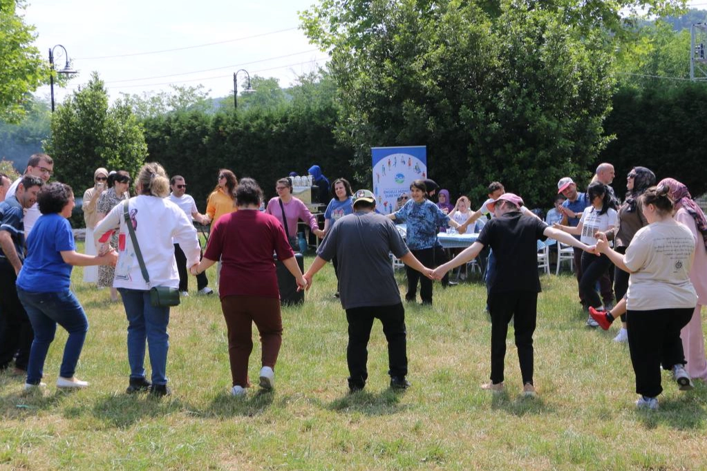 Sakaryalı öğrenciler yaza ‘merhaba’ dedi 