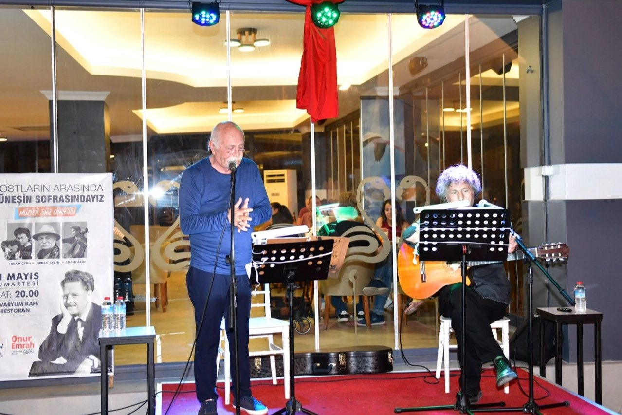 Nazım Hikmet’in dizeleri Çiğli’de yankılandı 