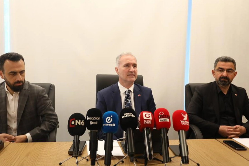 Bursa İnegöl'de öğrencilere spor ve sanat dolu yaz 