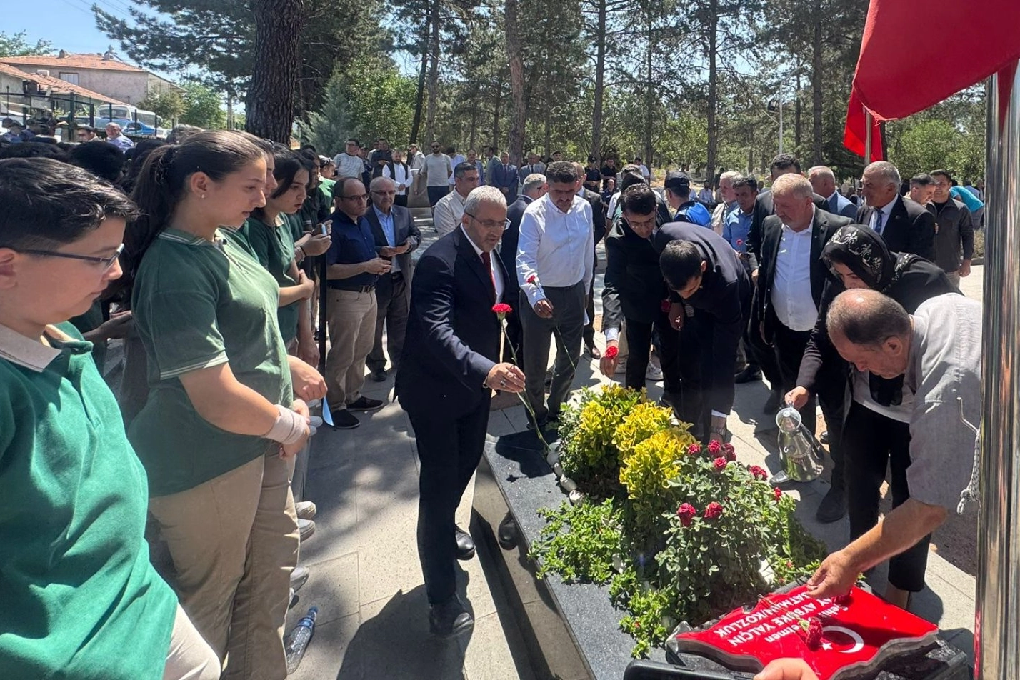 Şehit Öğretmen Aybüke Çorum'da anıldı 