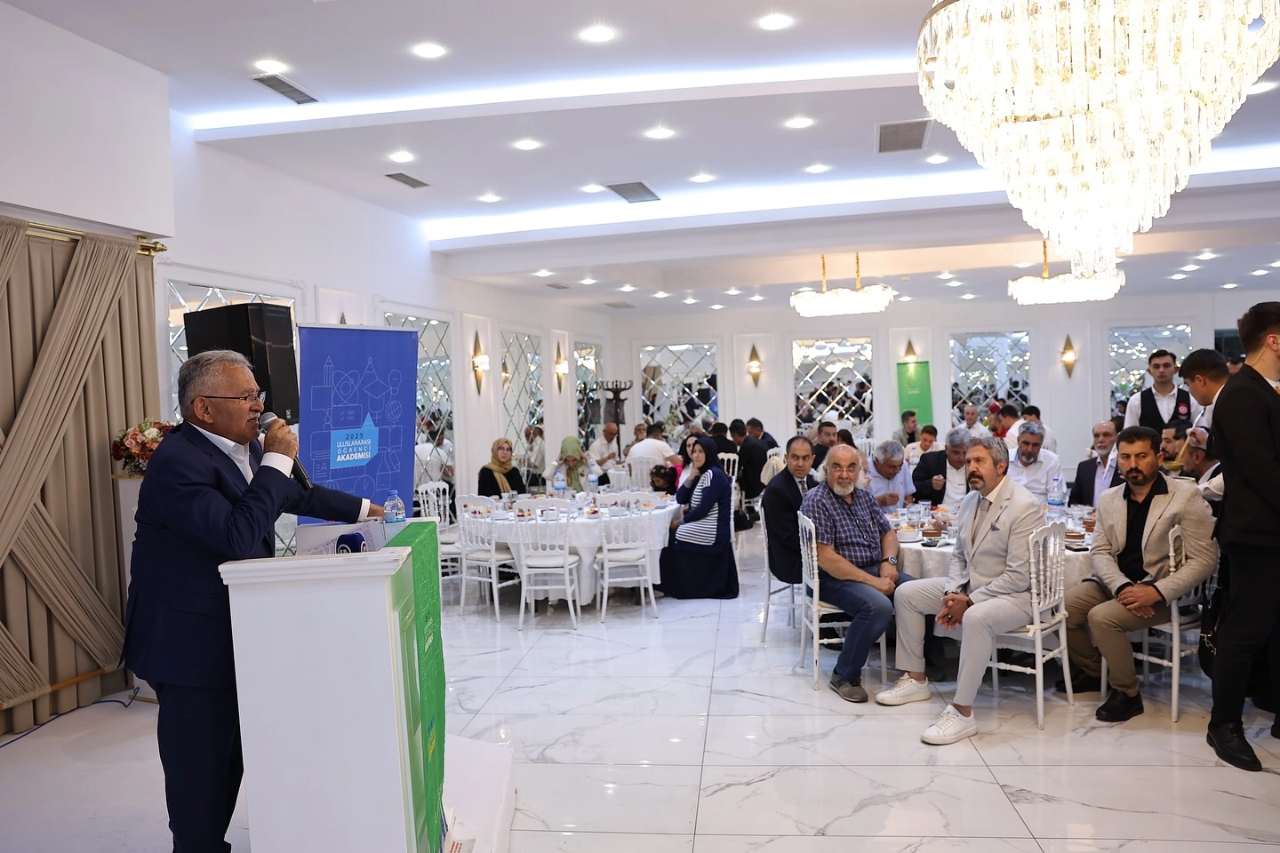 Kayseri Büyükşehir'den uluslararası ev sahipliği 