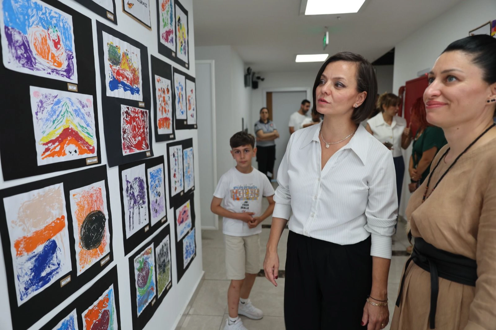 Karabağlar’da sanat dolu performans günleri başladı 