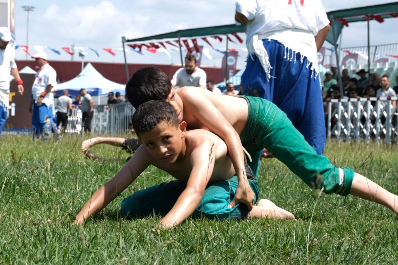 Kocaeli'de pehlivanlar er meydanında 