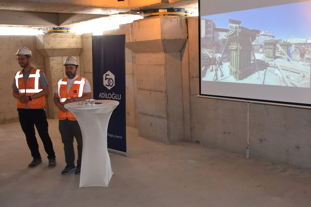 Bursa’nın ilk sismik izolatörlü dönüşüm projesi tanıtıldı 