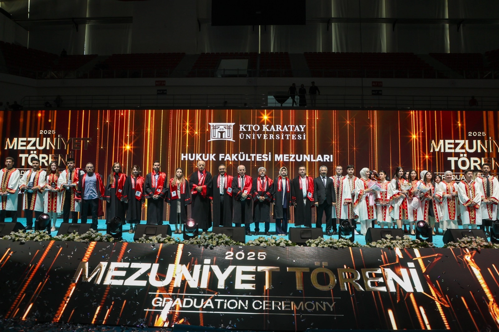 KTO Karatay Üniversitesi'nde mezuniyet coşkusu 