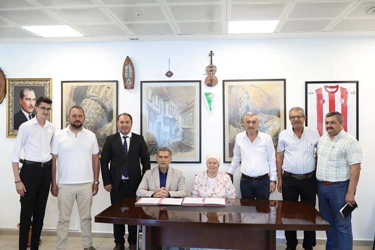 Bursa Gemlik’te patili canlar için örnek dayanışma 
