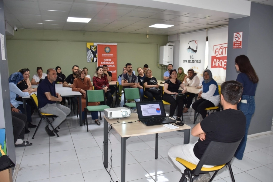 Madde bağımlılığına karşı yurttaşlara psikososyal destek 