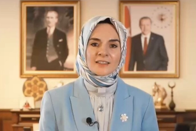 Bakan Göktaş'tan şehit Albay Maden'in ailesine taziye 