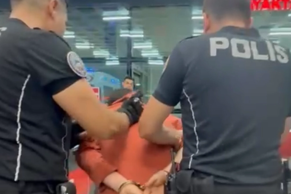Aile içi şiddet ihbarında polise saldırı 