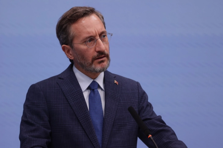 Fahrettin Altun'dan 'Özel' tepki! Millet iradesine hakaret kabul edilemez 
