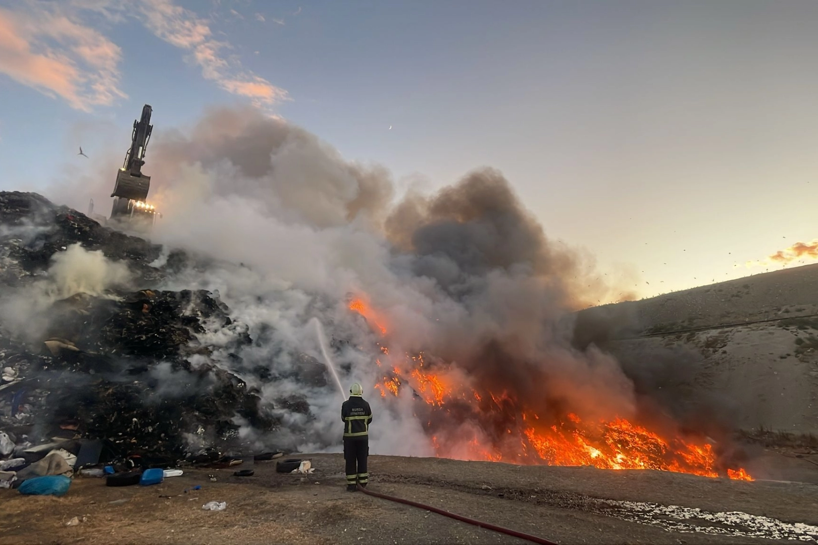 Bursa İtfaiyesi'nden Haziran'da 3 bin 139 olaya müdahale 