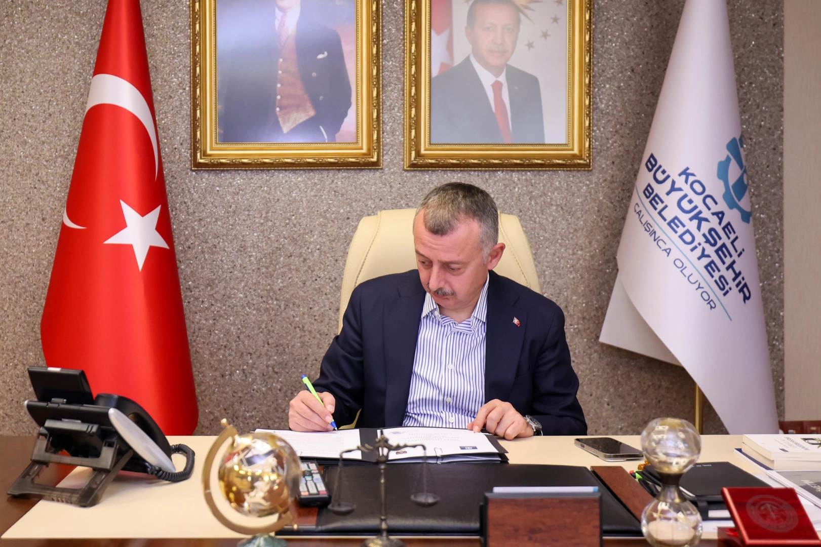 Kocaeli ile Gazze arasında kardeş şehir protokolünü imzalaNdı 