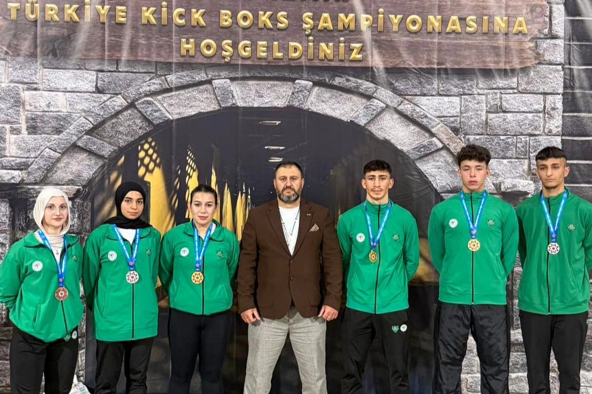 Kick Boks 'Milli'lerine Konya Meram imzası 