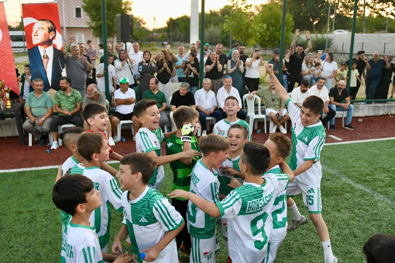 Yıldız Cup 2025 Futbol Turnuvası’nda kupalar sahiplerini buldu 