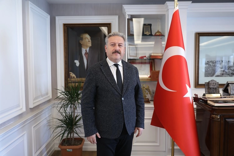 Kayseri Melikgazi'de kentsel dönüşüm hız kesmiyor 