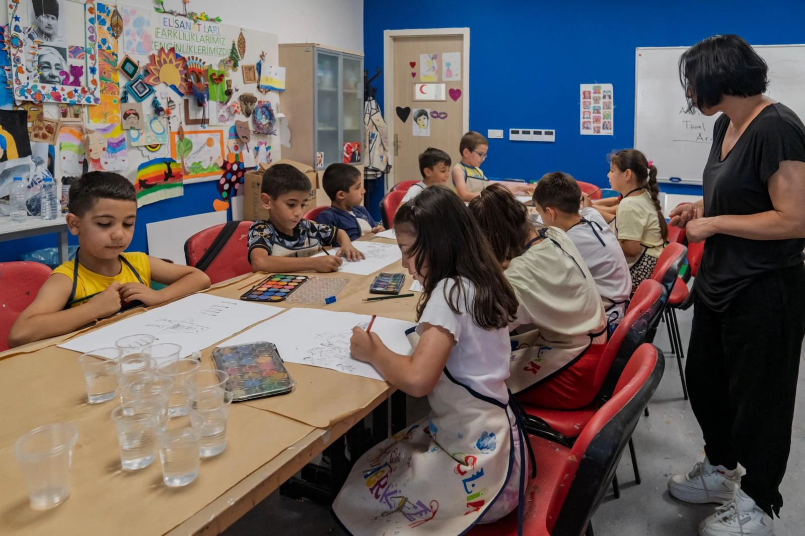 İzmirli çocuklar yaz tatilinde eğlenerek öğreniyor 