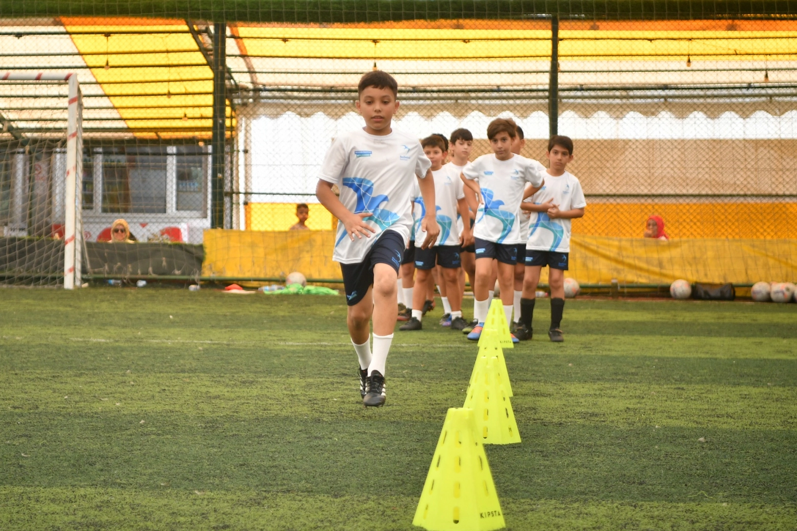 İstanbul Beylikdüzü’nde yaz spor okulları başladı 