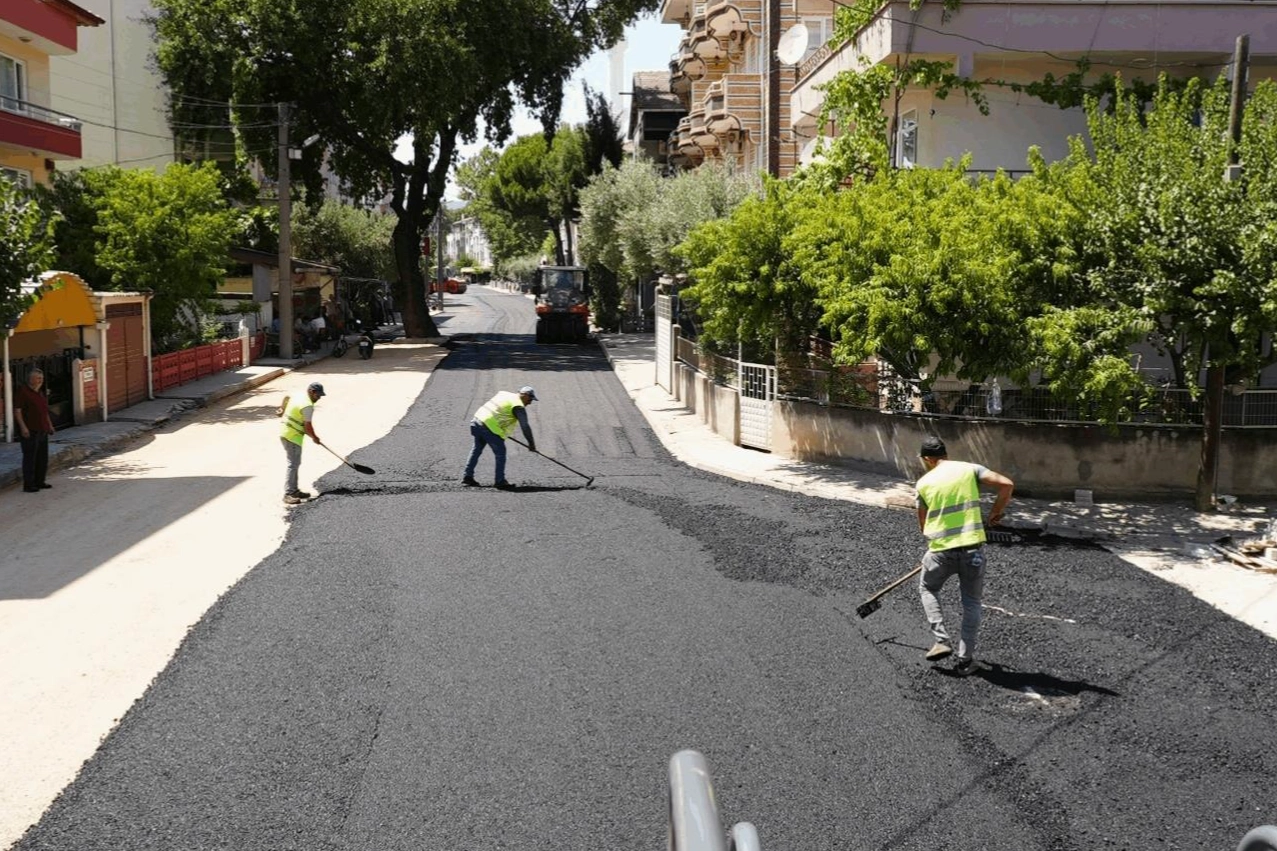 Balıkesir'de vatandaşın yol çilesi bitiyor 