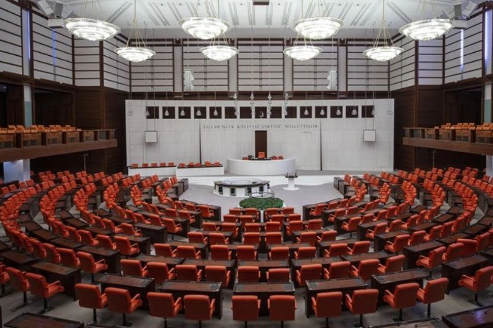 200’den fazla eski bakan ve milletvekilinden yeni anayasa uyarısı 