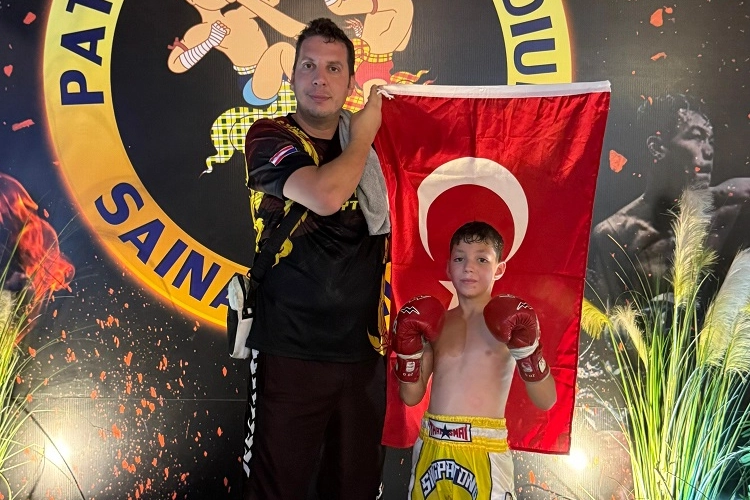 Bostanlılı sporcudan Tayland'dan hazırlık 