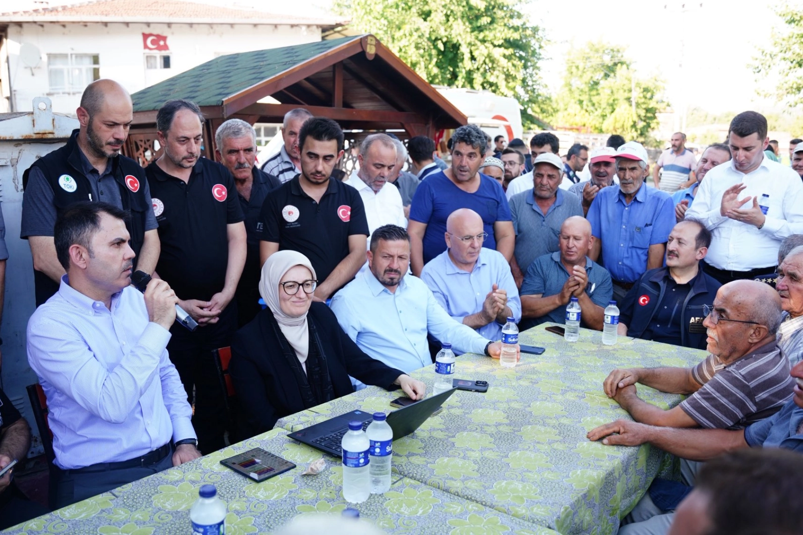 Bakan Kurum: İsteyene kira yardımı, isteyene konteyner verilecek 