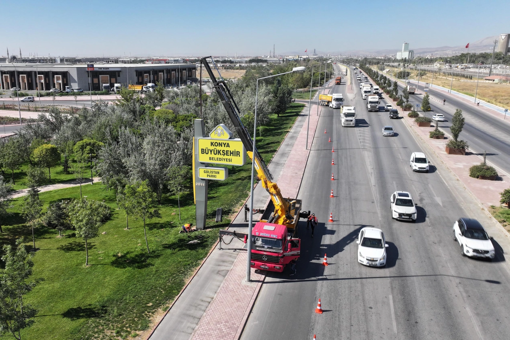 Konya’da görsel kirliliğe son: Totem ve tabelalar kaldırılıyor 