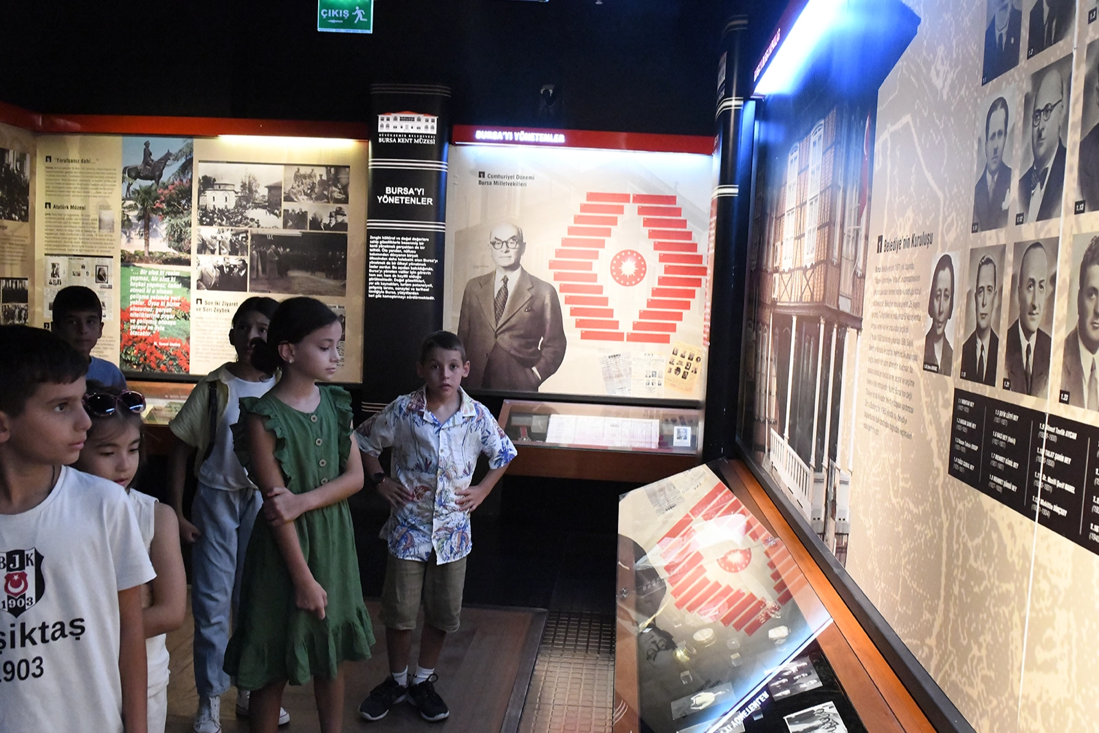 Minikler Bursa Kent Müzesi’nde tarihe yolculuk yaptı 