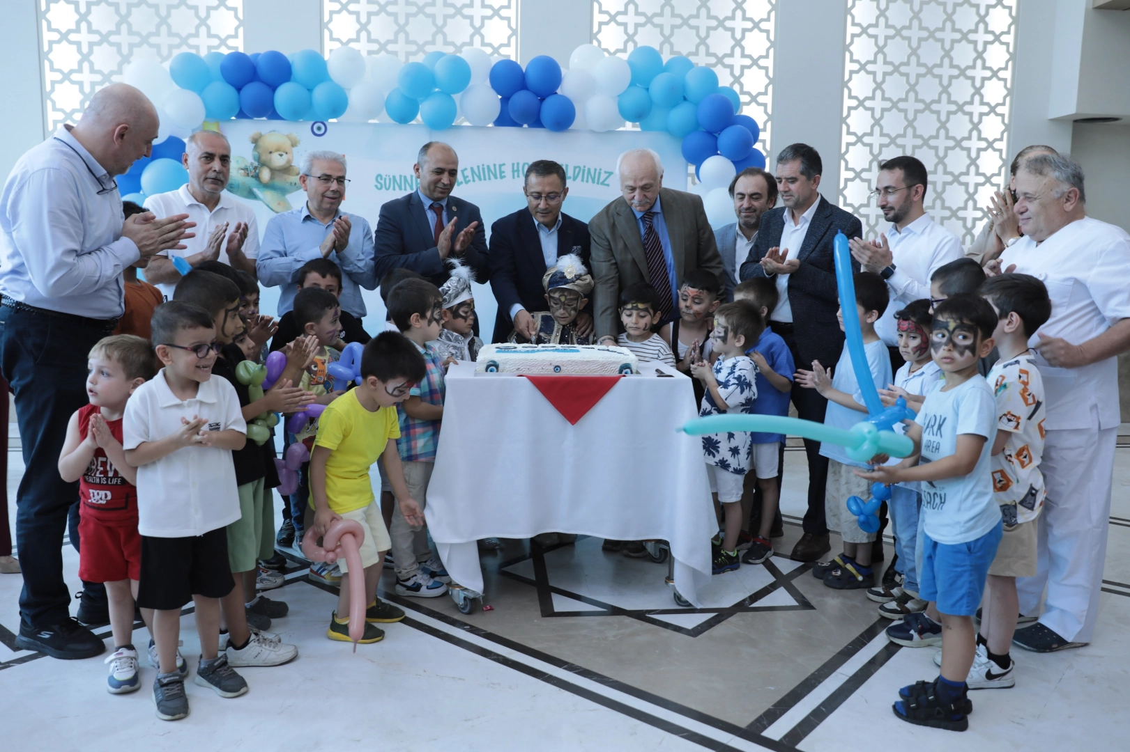 İstanbul'da 400 çocuk ücretsiz sünnet edildi 