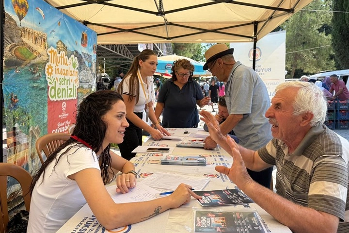 Denizli Büyükşehir sorunları yerinde dinliyor 