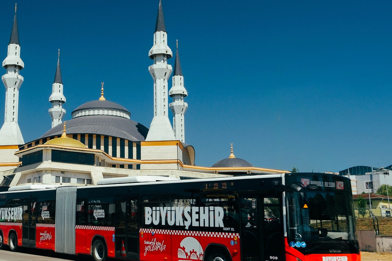 Sakarya Yenikent’te ulaşımda yeni dönem 
