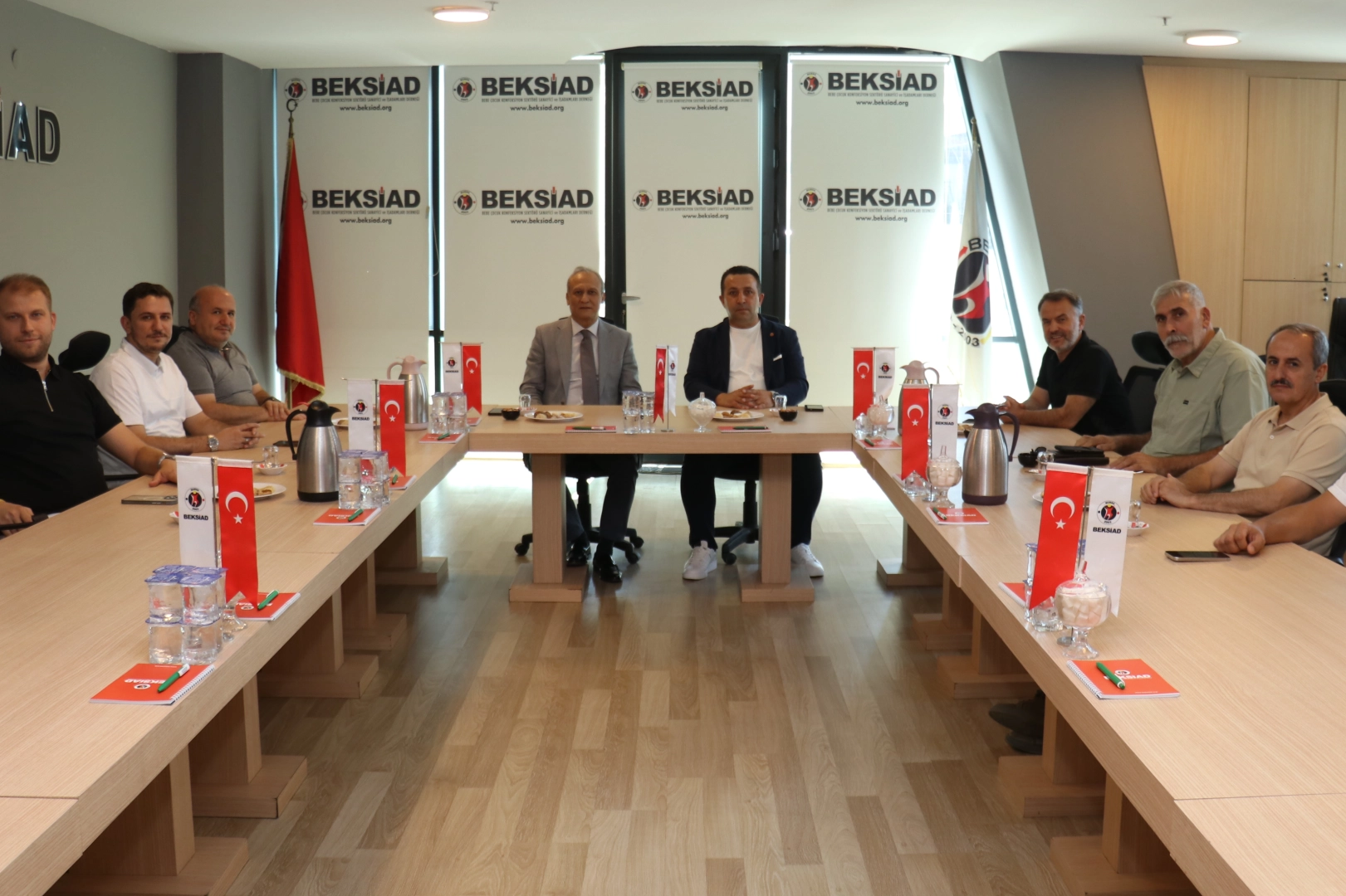 Bursa'da Kaymakam Partal'dan BEKSİAD'a nezaket 