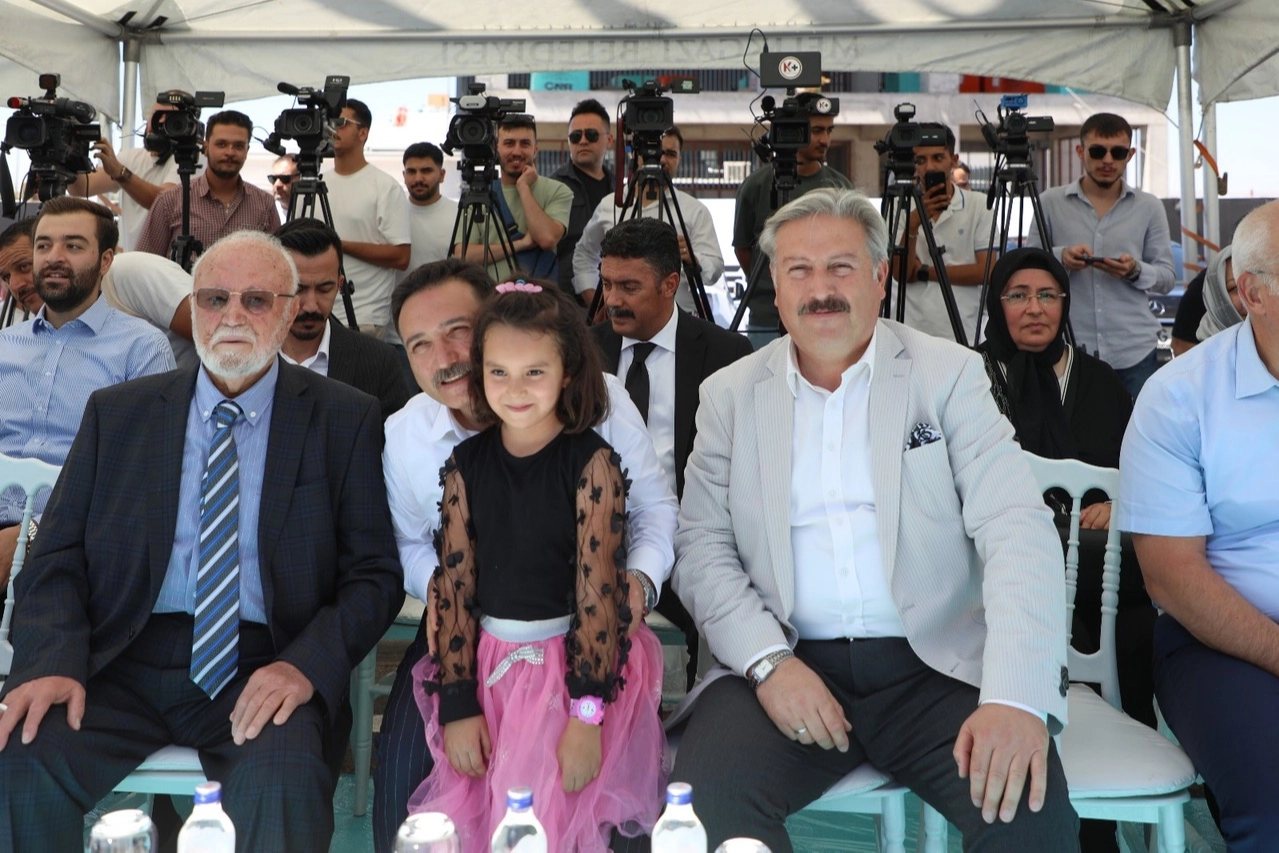 Kayseri Melikgazi Ali Erkara Cami ibadete açıldı 