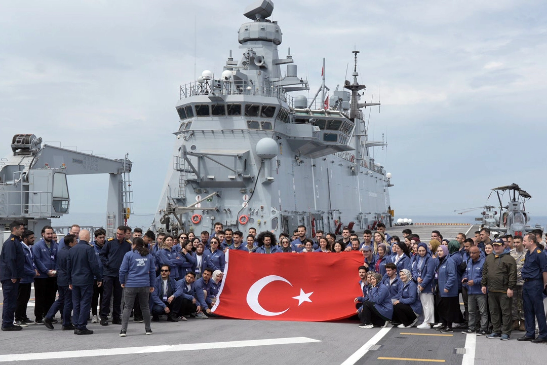 350 genç 'Zafer Yolculuğu'nda 