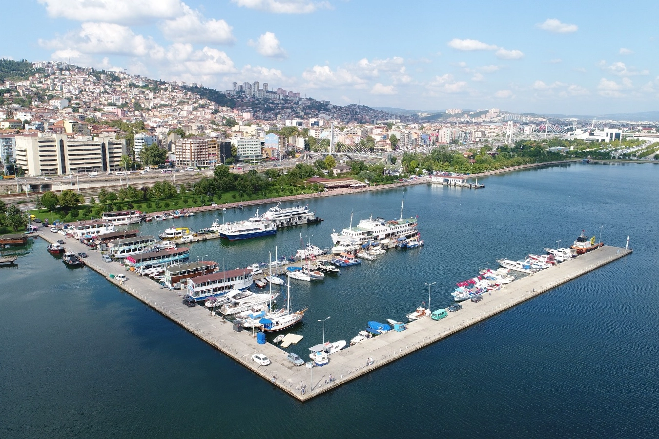 Kocaeli Başiskele’de ulaşımda dönüşüm başladı 